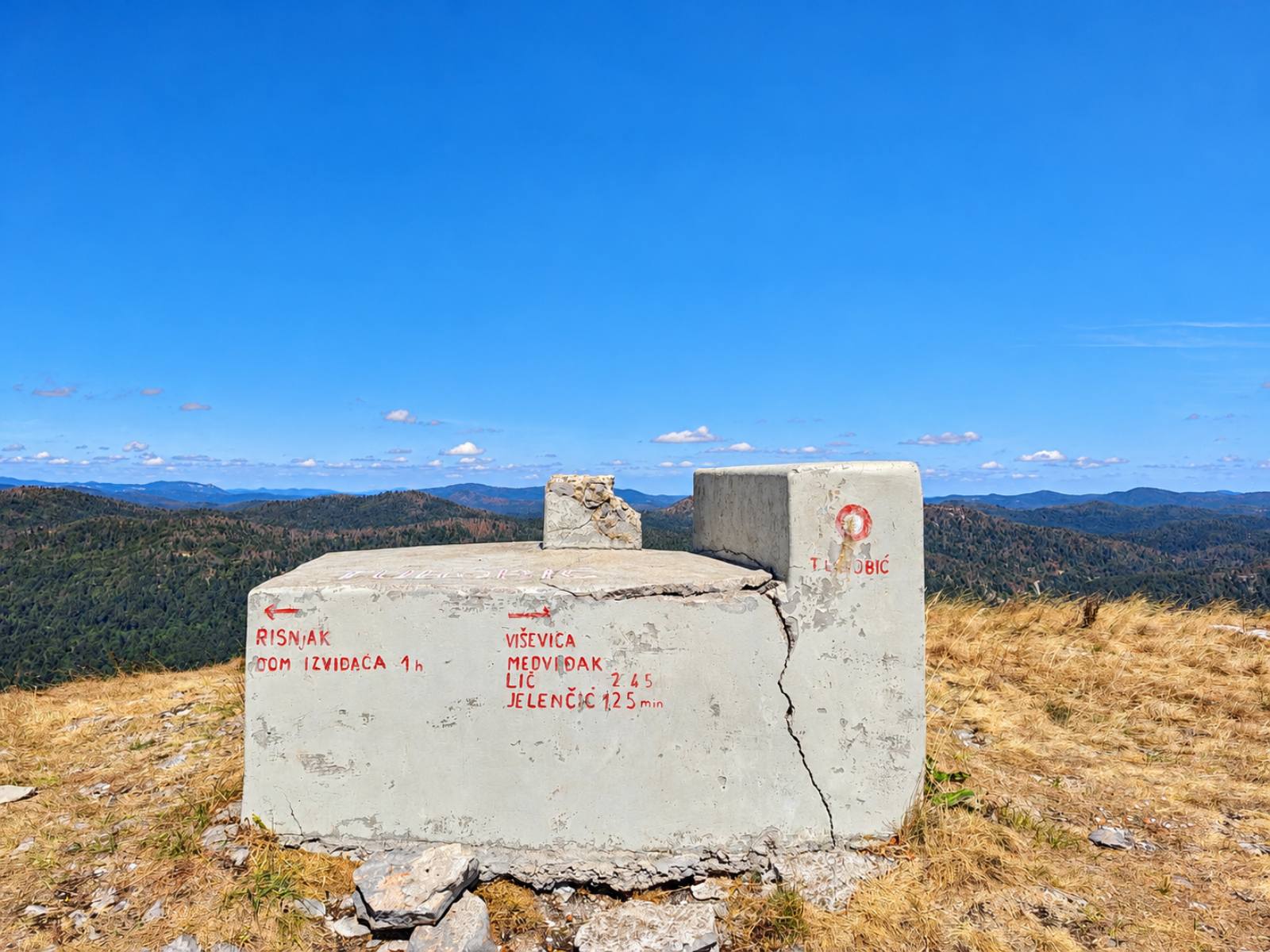 Gorski Kotar, Vrh Tuhobić 1109m